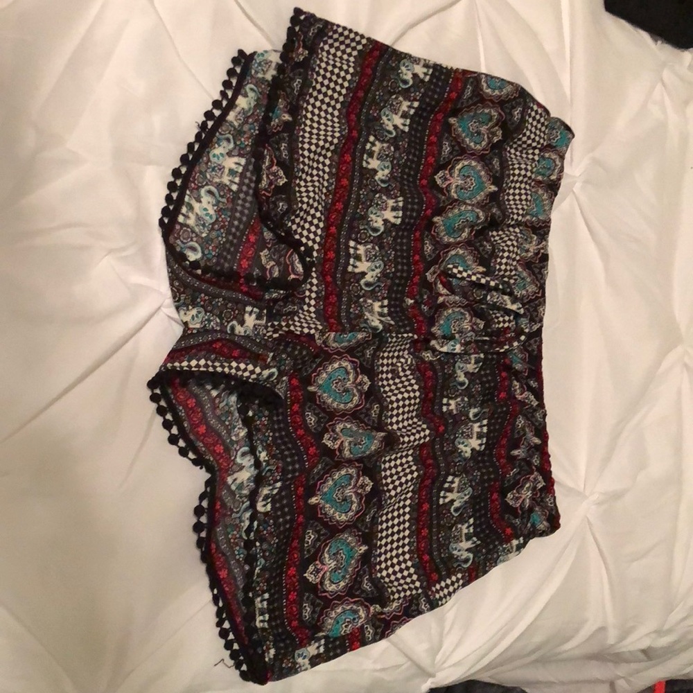 Pom Pom shorts